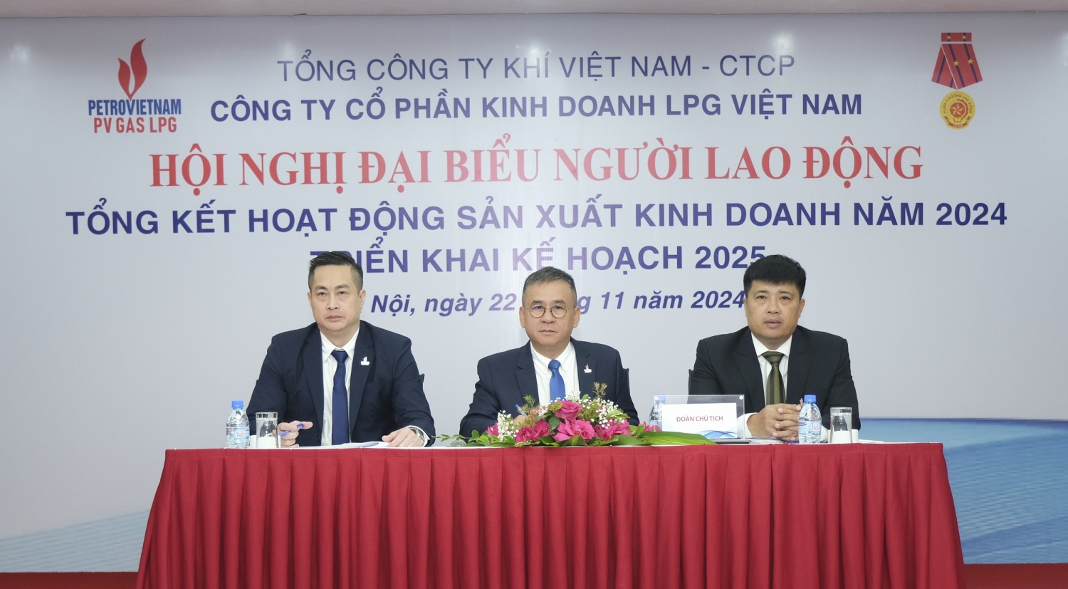Đoàn Chủ tịch điều hành Hội nghị Người Lao động PV GAS LPG năm 2024 Đoàn Chủ tịch điều hành Hội nghị Người Lao động PV GAS LPG năm 2024