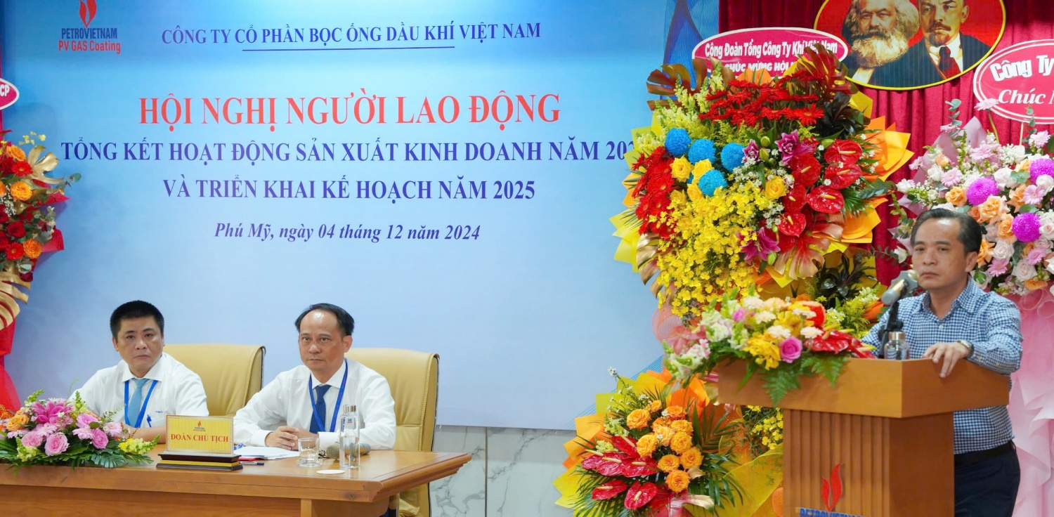 Công ty cần bám sát xu hướng chuyển dịch năng lượng và phát triển dịch vụ trong hệ sinh thái ngành Dầu khí, đảm bảo việc làm ổn định và hướng tới phát triển bền vững. Công ty cần bám sát xu hướng chuyển dịch năng lượng và phát triển dịch vụ trong hệ sinh thái ngành Dầu khí, đảm bảo việc làm ổn định và hướng tới phát triển bền vững.