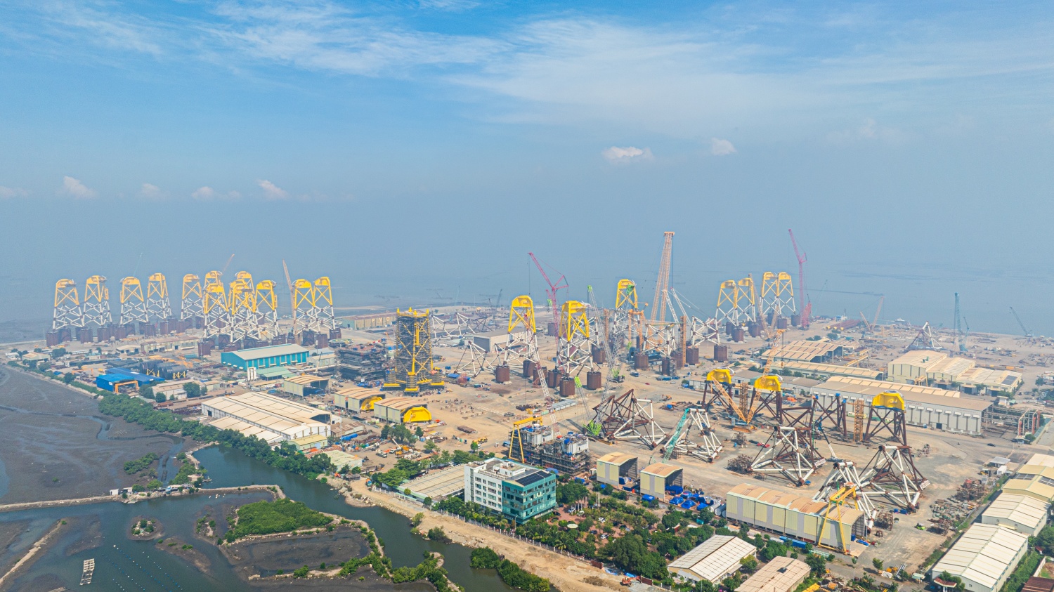 Đoàn kết, thống nhất đưa Petrovietnam phát triển bền vững,