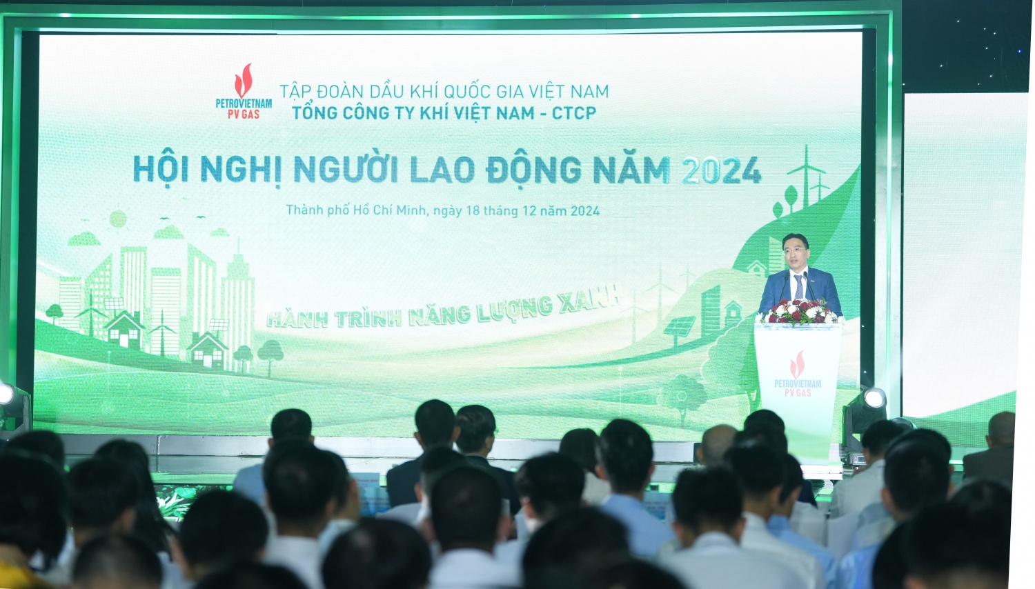 quán triệt các nội dung chỉ đạo của lãnh đạo Tập đoàn và cam kết triển khai đi vào thực tiễn bằng các giải pháp, hành động cụ thể quán triệt các nội dung chỉ đạo của lãnh đạo Tập đoàn và cam kết triển khai đi vào thực tiễn bằng các giải pháp, hành động cụ thể
