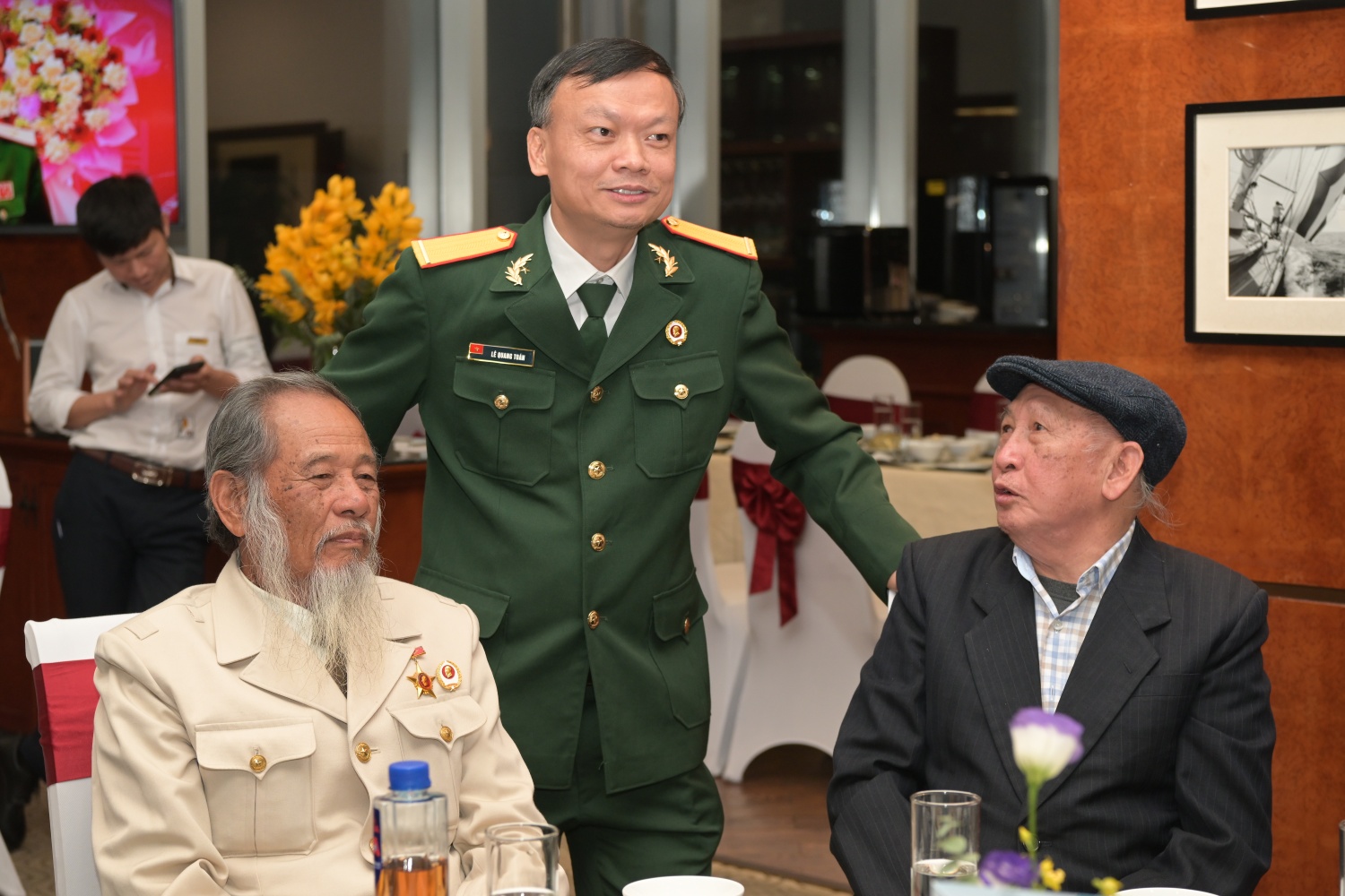 Hội CCB Tập đoàn Dầu khí Việt Nam gặp mặt, giao lưu các thế hệ cựu chiến binh Hội CCB Tập đoàn Dầu khí Việt Nam gặp mặt, giao lưu các thế hệ cựu chiến binh