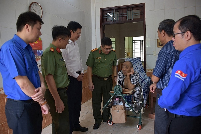 Vietsovpetro: Những đóng góp vững mạnh vì cộng đồng - Văn hóa Doanh nghiệp hướng tới tương lai bền vững Vietsovpetro: Những đóng góp vững mạnh vì cộng đồng Văn hóa Doanh nghiệp hướng tới tương lai bền vững