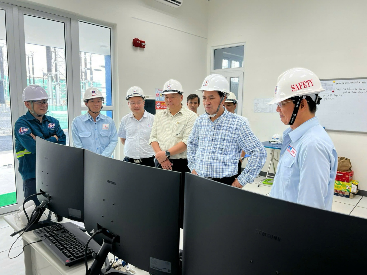 Hoàn thành đường dây 500kV giải tỏa công suất Nhà máy điện Nhơn Trạch 4