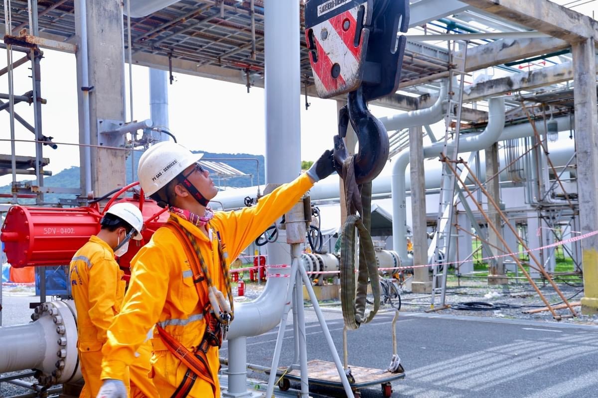 xây dựng và duy trì lực lượng lao động dám nói, dám làm, dám chịu trách nhiệm. xây dựng và duy trì lực lượng lao động dám nói, dám làm, dám chịu trách nhiệm.
