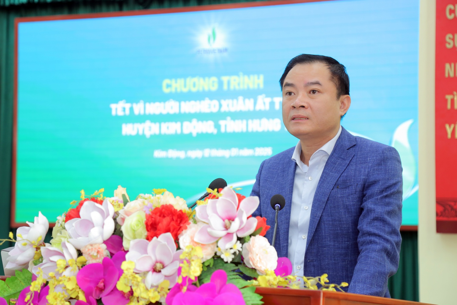 Petrovietnam chung tay hỗ trợ Tết vì người nghèo tại huyện Kim Động Petrovietnam chung tay hỗ trợ Tết vì người nghèo tại huyện Kim Động