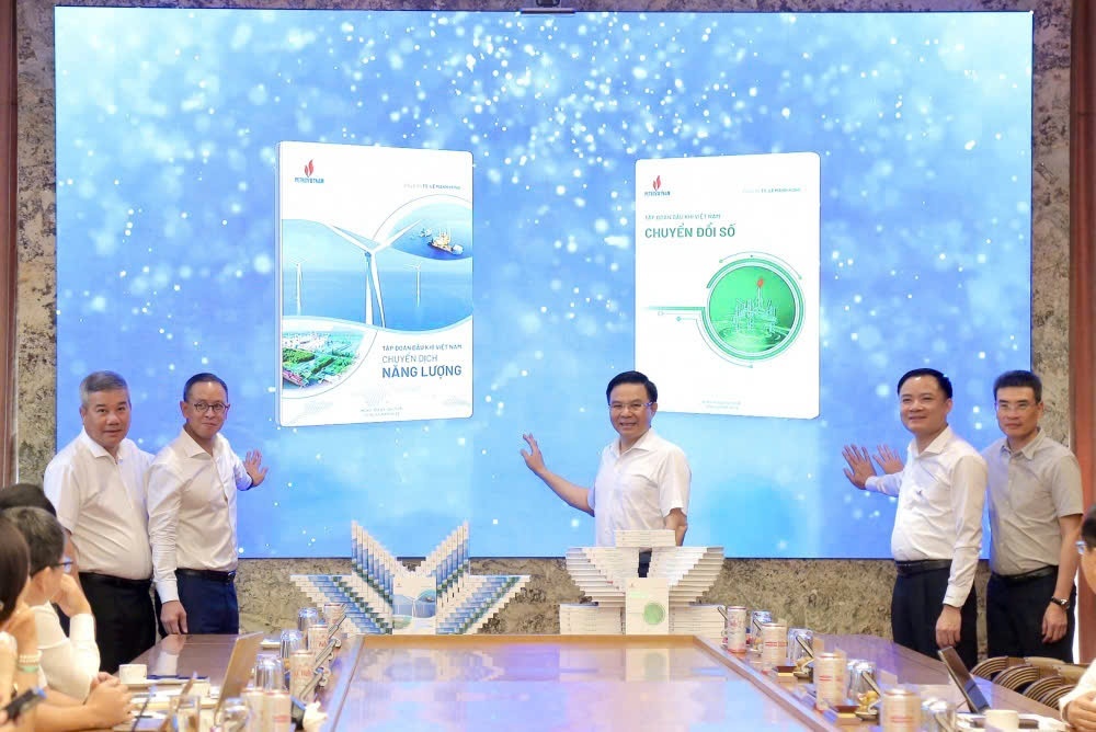 “Cách mạng” khoa học công nghệ: Xung lực mới để Petrovietnam thực hiện bước chuyển kỷ nguyên “Cách mạng” khoa học công nghệ: Xung lực mới để Petrovietnam thực hiện bước chuyển kỷ nguyên