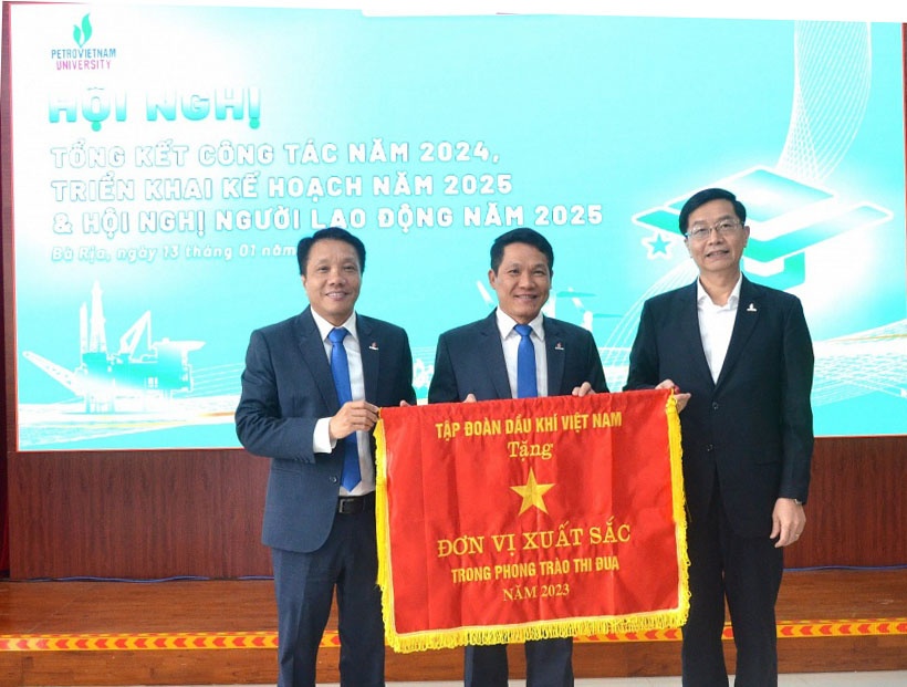PVU: Bước tiến mới trong đào tạo, nghiên cứu khoa học và đổi mới sáng tạo PVU: Bước tiến mới trong đào tạo, nghiên cứu khoa học và đổi mới sáng tạo