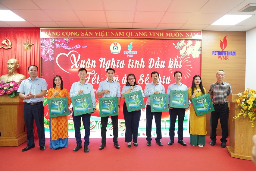 Xuân nghĩa tình dầu khí: PVMR gắn kết người lao động, lan tỏa yêu thương “Xuân nghĩa tình dầu khí”: Gắn kết người lao động PVMR, lan tỏa yêu thương