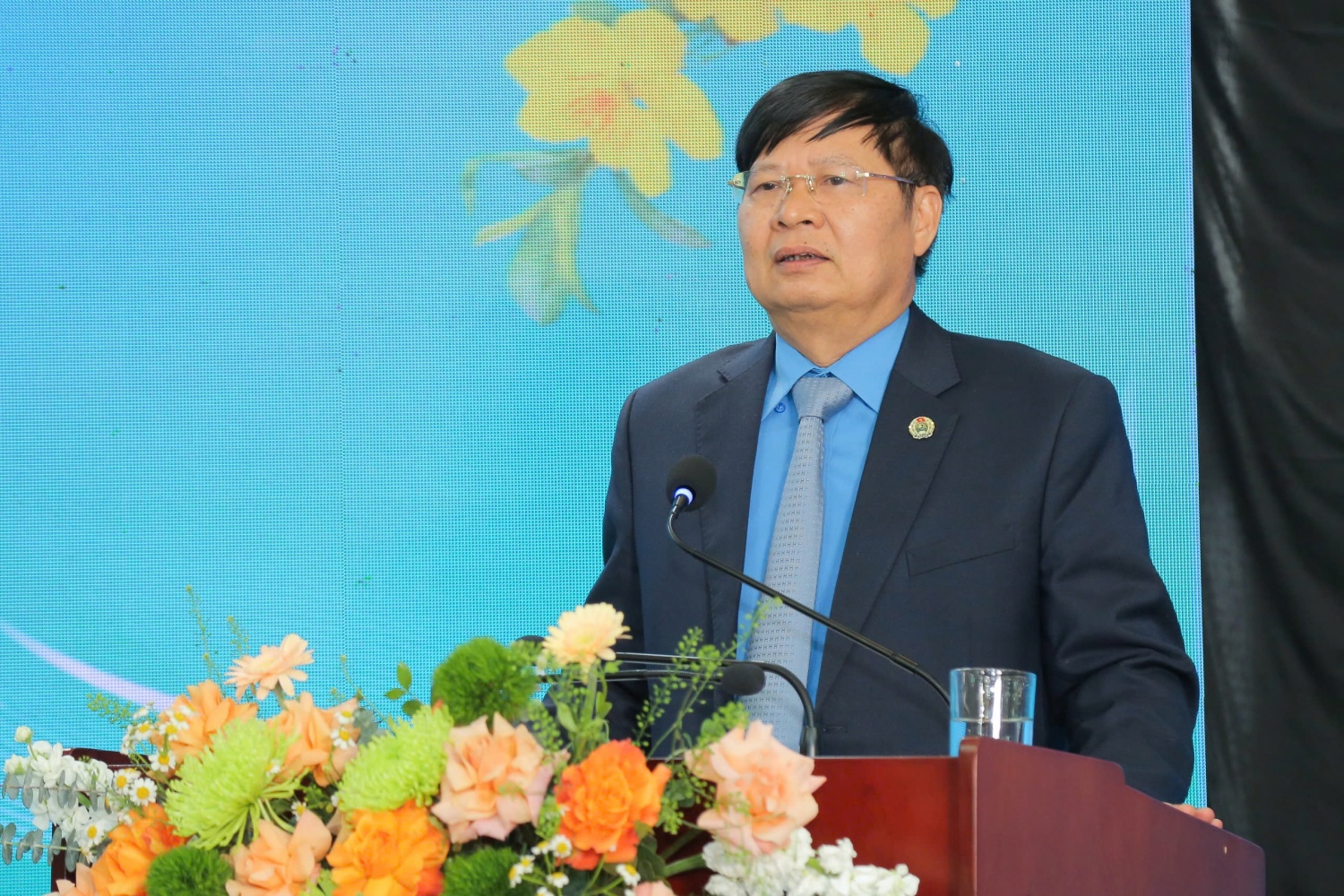 CĐ DKVN đóng góp tích cực vào thành tựu chung của Petrovietnam CĐ DKVN đóng góp tích cực vào thành tựu chung của Petrovietnam
