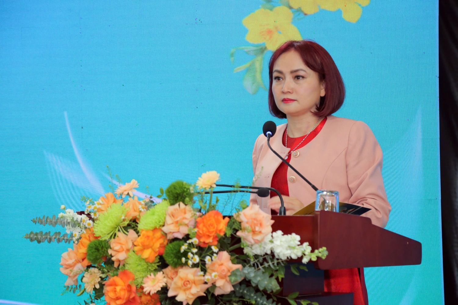 CĐ DKVN đã đóng góp tích cực vào thành tựu chung của Petrovietnam CĐ DKVN đã đóng góp tích cực vào thành tựu chung của Petrovietnam
