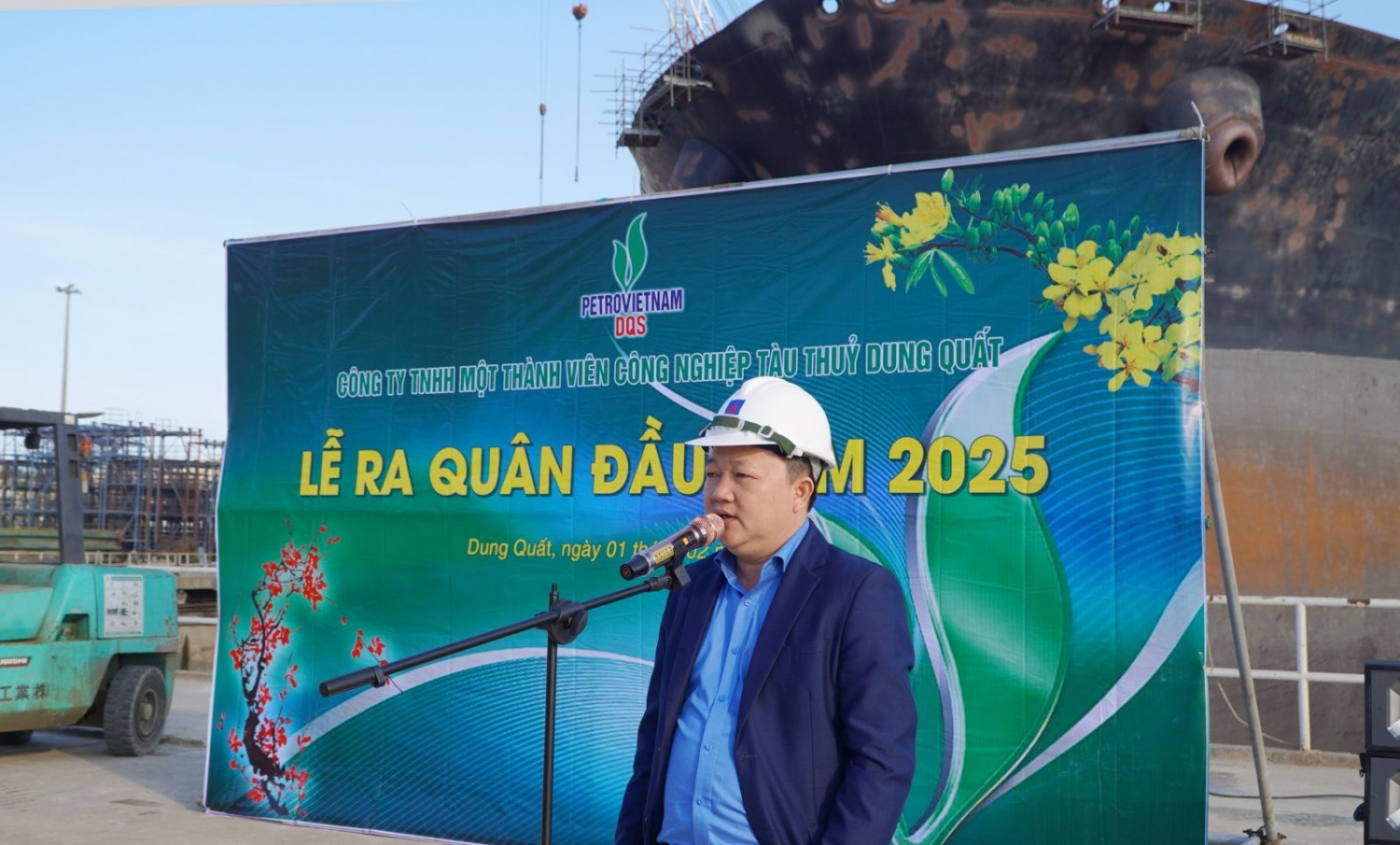 DQS ra quân đầu năm khởi động kế hoạch sản xuất kinh doanh năm 2025 DQS ra quân đầu năm khởi động kế hoạch sản xuất kinh doanh năm 2025