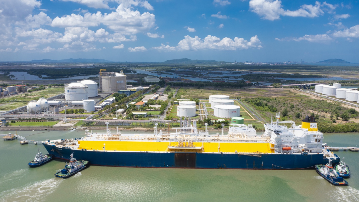 PV GAS dẫn đầu trong kinh doanh LNG phục vụ định hướng năng lượng xanh PV GAS dẫn đầu trong kinh doanh LNG phục vụ định hướng năng lượng xanh