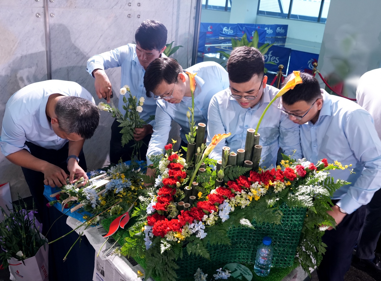 “Sắc hương PV GAS 2025” – Niềm hạnh phúc rực rỡ màu hoa