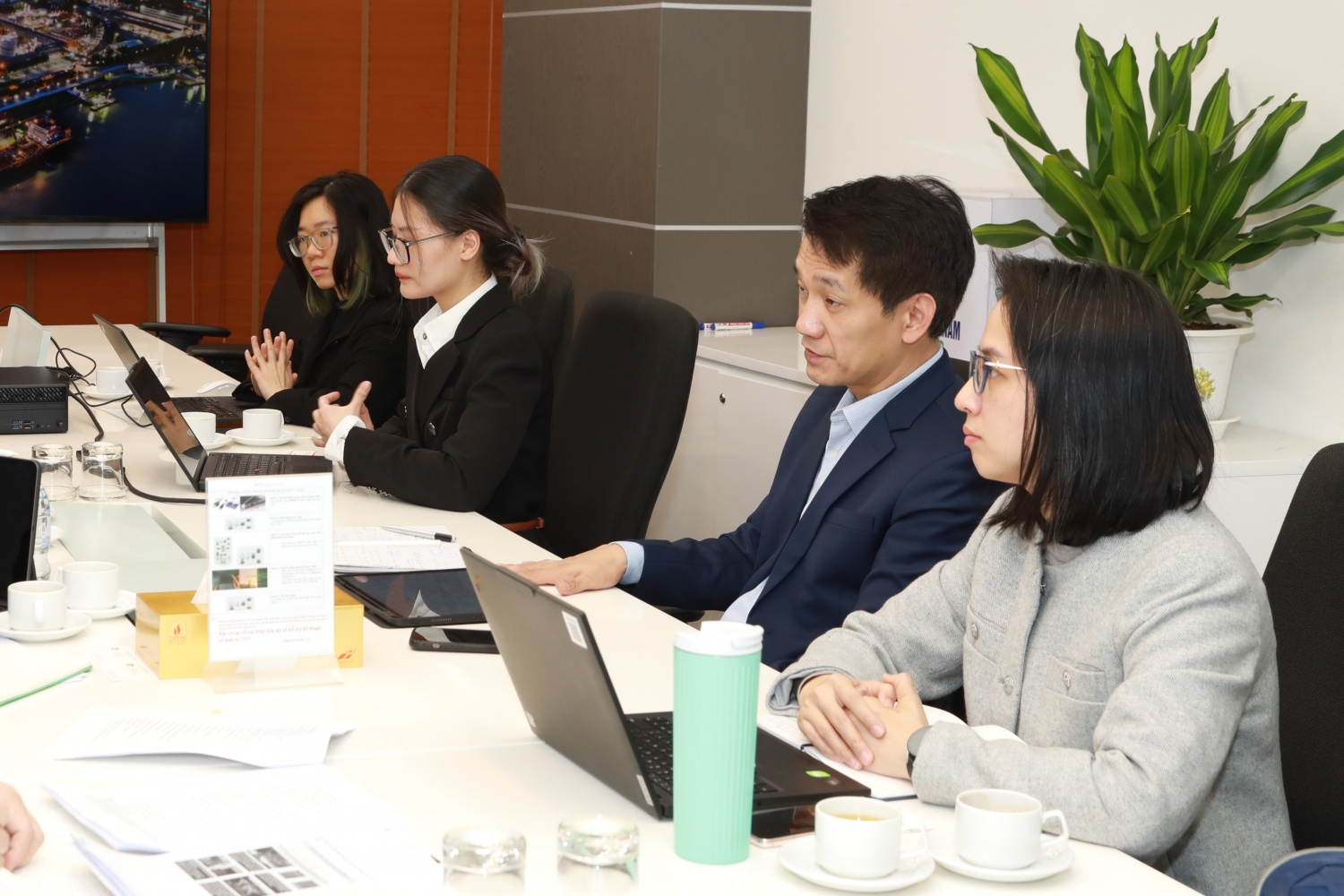 PVEP cam kết mạnh mẽ cho phát triển bền vững PVEP cam kết mạnh mẽ cho phát triển bền vững