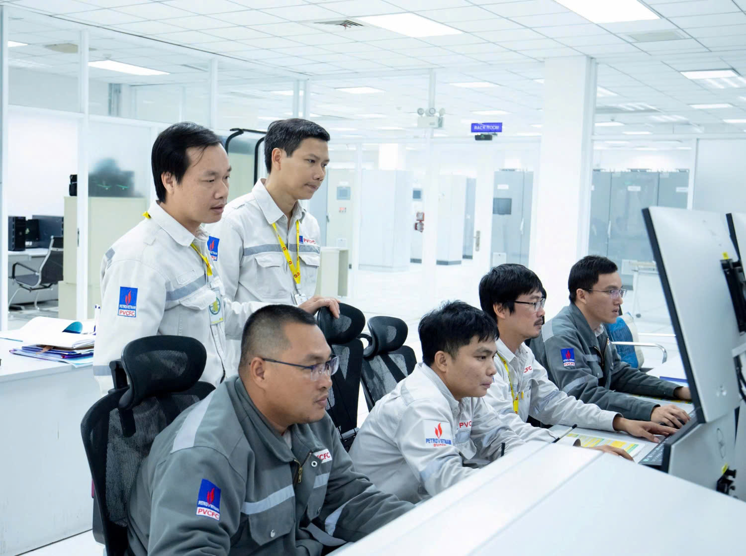 Công tác vận hành tại Nhà máy Đạm Cà Mau