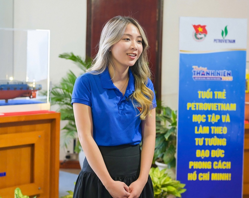 Chị Hồ Nguyệt Anh - Chuyên viên Ban Kinh tế Đầu tư, BMQL&ĐH Petrovietnam