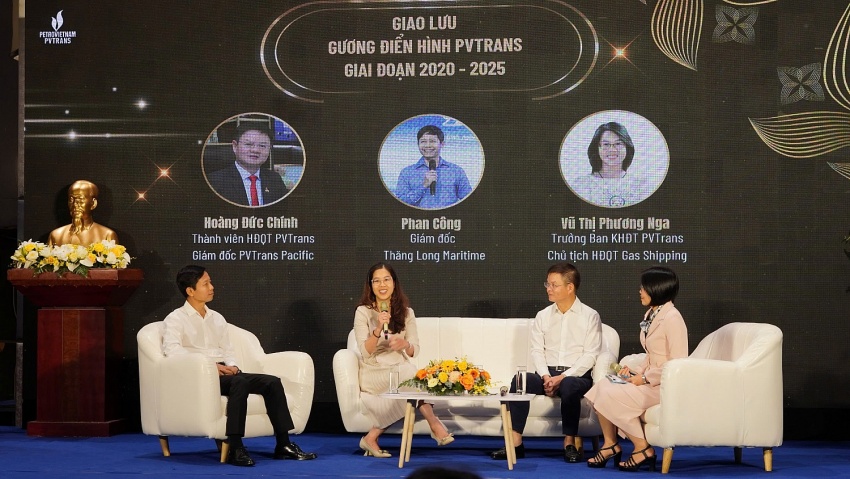 Chương trình giao lưu với các gương điển hình tiên tiến giai đoạn 2020-2025.