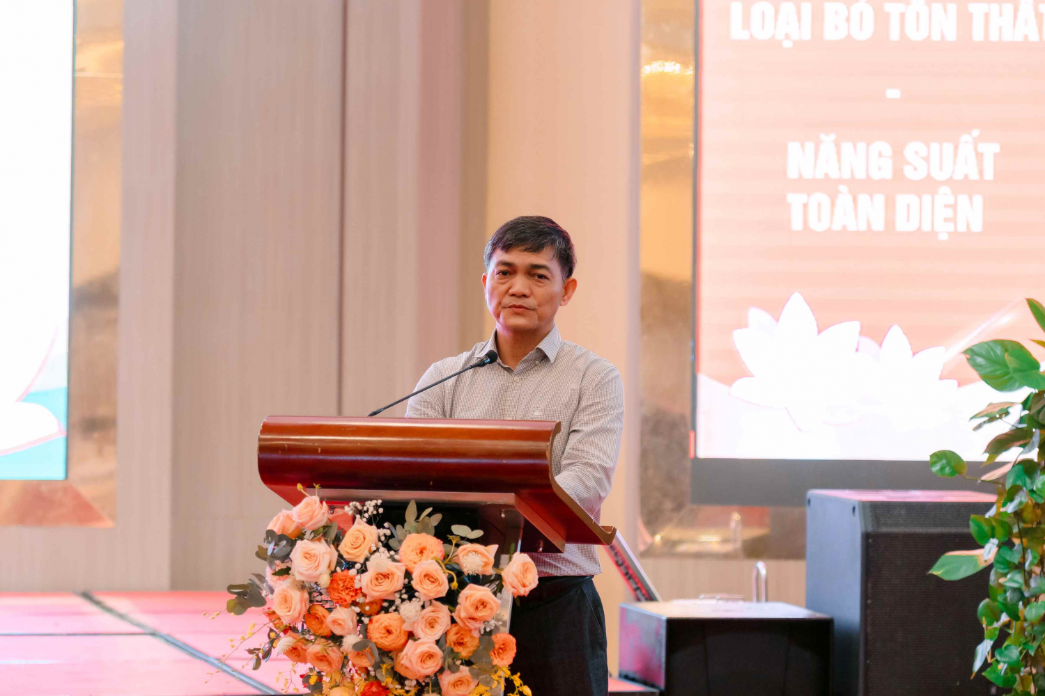 Đồng chí Văn Tiến Thanh phát biểu tại Đại hội