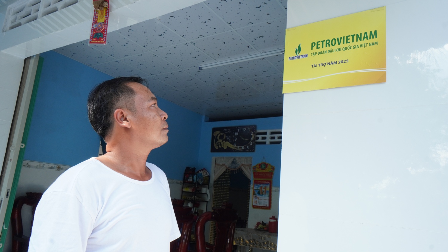 Anh Đạt chia sẻ: Ngôi nhà không chỉ là nơi che nắng, che mưa mà còn là động lực lớn để anh cố gắng vươn lên trong cuộc sống.