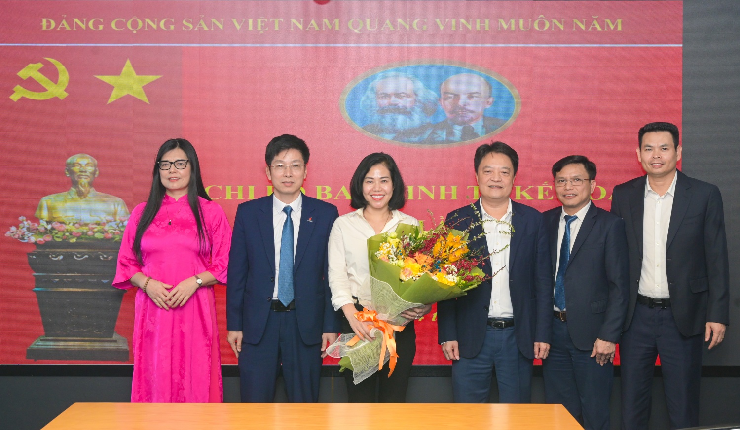 Chi ủy Chi bộ Ban Kinh tế Kế hoạch nhiệm kỳ 2025-2027 ra mắt Đại hội
