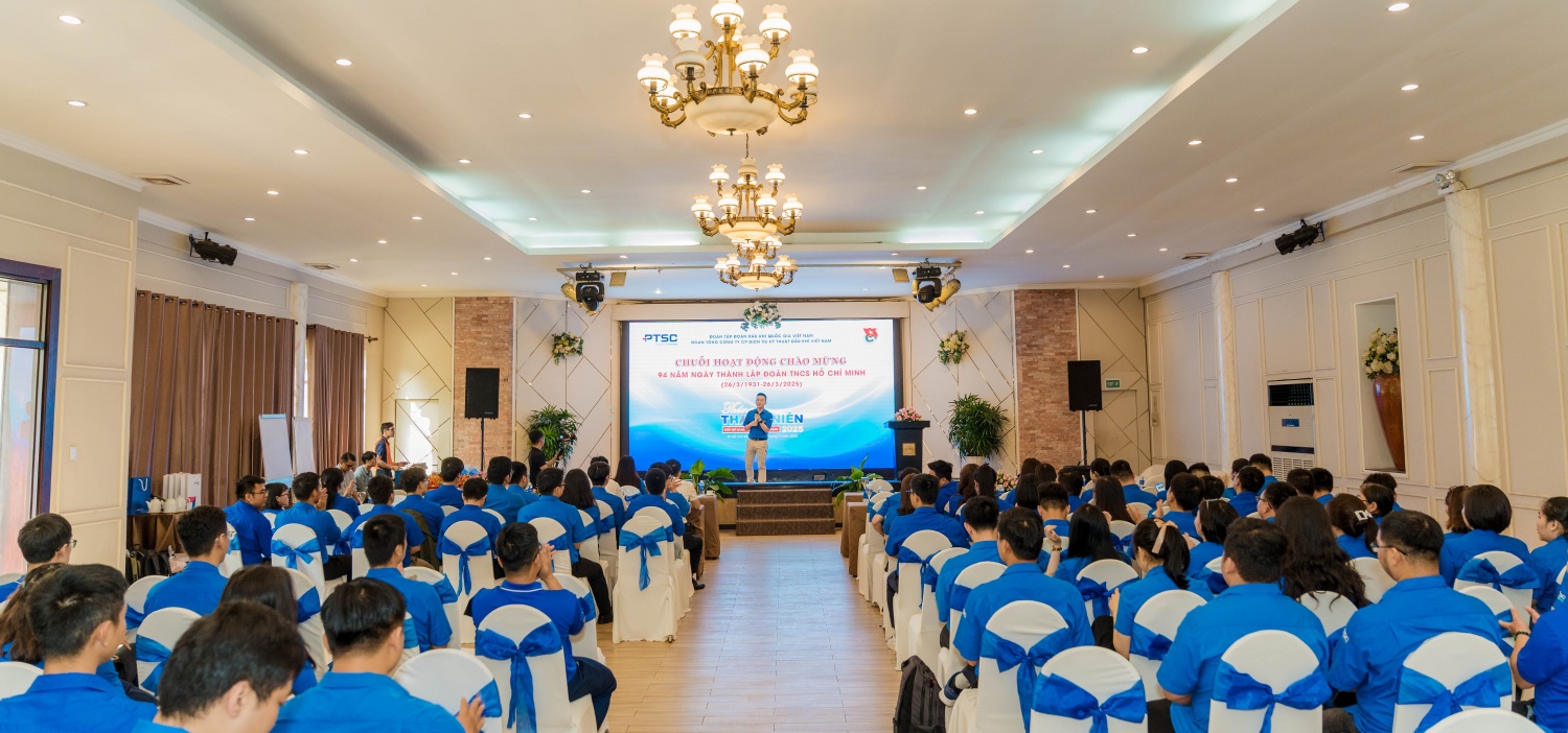Toàn cảnh khai mạc chương trình.