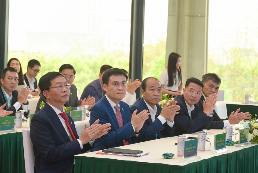 Phiên trù bị Đại hội diễn ra vào ngày 10/4 có sự tham dự của đồng chí Trần Quang Dũng - Phó Bí thư thường trực Đảng ủy Petrovietnam, cùng các đồng chí trong Ban Thường vụ Đảng ủy Tập đoàn, lãnh đạo các đơn vị thành viên, trực thuộc.