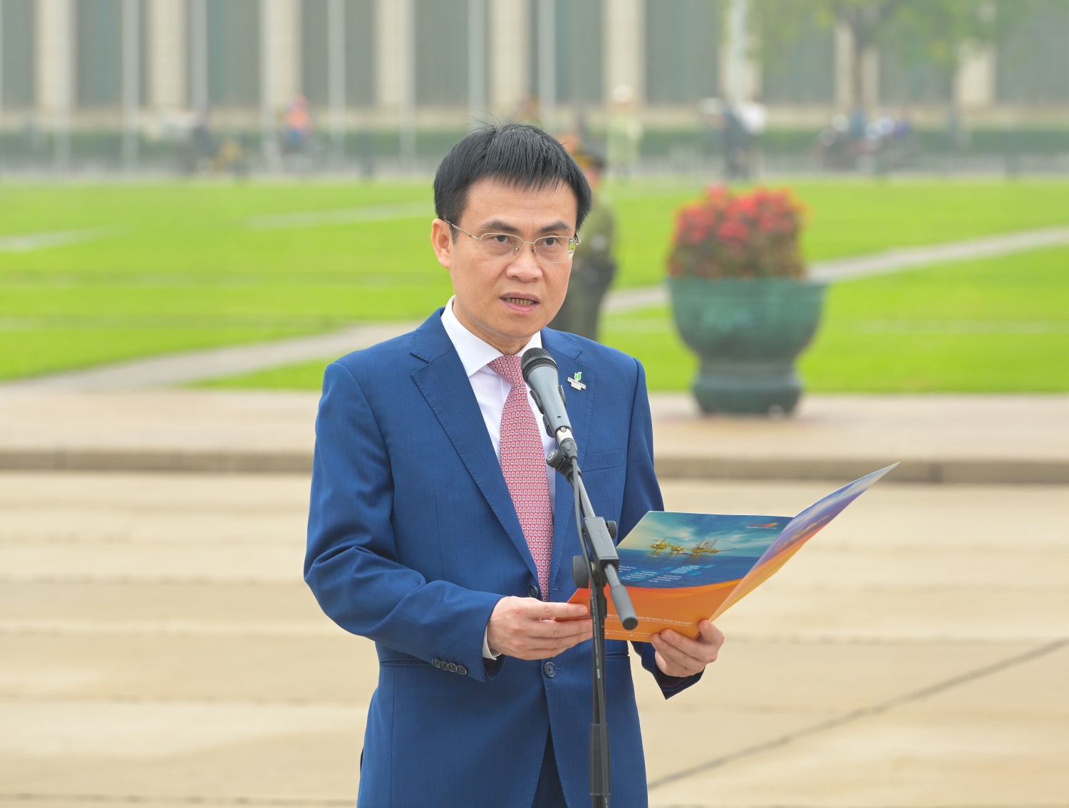 Đồng chí Trương Quốc Lâm: Dưới sự lãnh đạo của Đảng ủy Tổng công ty, PVEP đã kiên định mục tiêu “quản trị biến động - thích ứng linh hoạt”, biến nguy thành cơ để tái cấu trúc, đổi mới quản trị và thúc đẩy hiệu quả sản xuất kinh doanh.