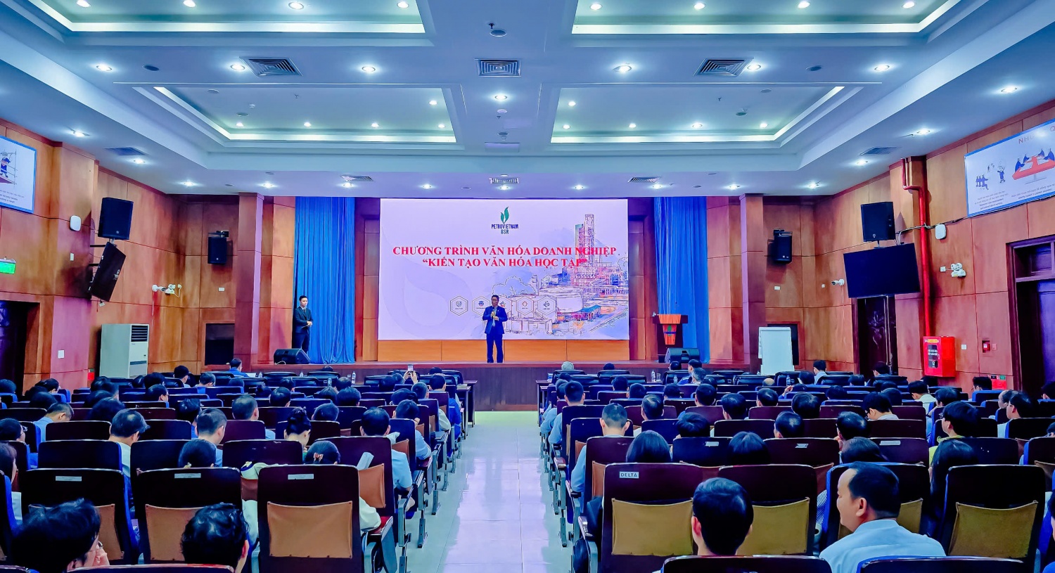 Chương trình có sự tham gia của hơn 500 cán bộ công nhân viên BSR