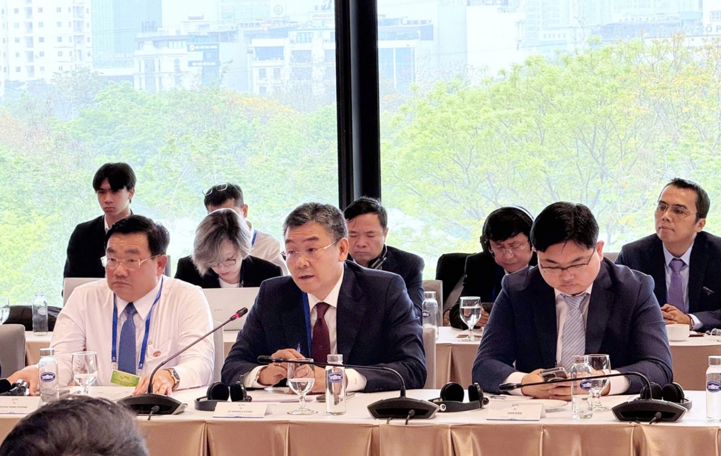 Petrovietnam Deputy General Director Le Manh Cuong: Energy transition is both a responsibility and an opportunity to innovate, enhance efficiency, and fulfill environmental commitments.