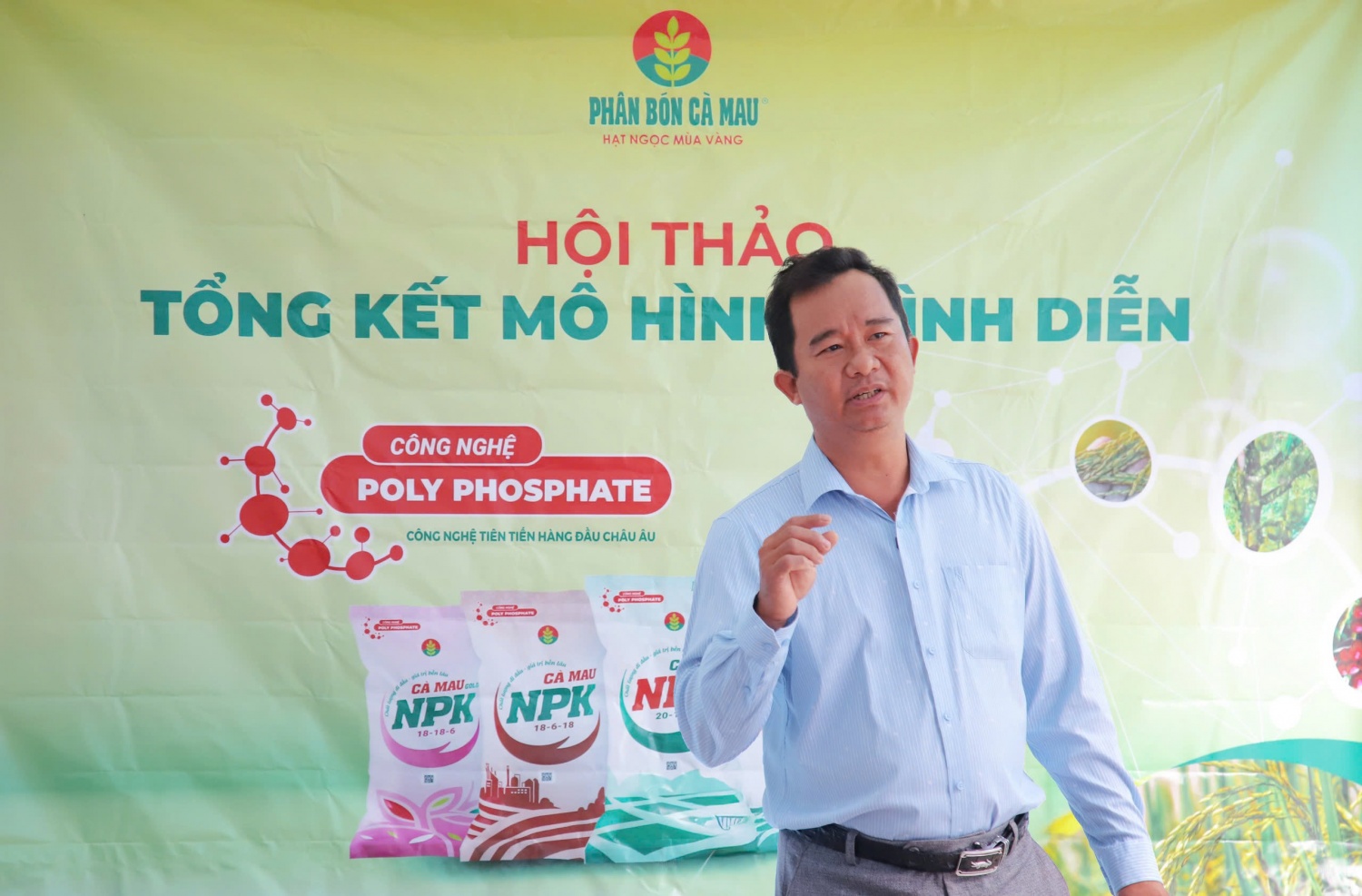 Ông Võ Thành Nghĩa - đại diện Trung tâm Dịch vụ Nông nghiệp tỉnh Long An phát biểu tại Hội thảo