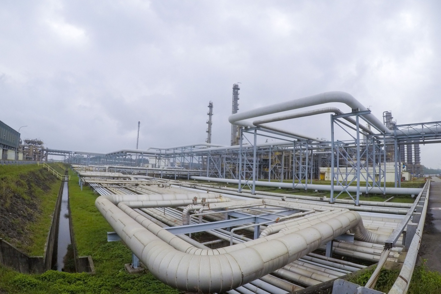 Với mục tiêu phát triển theo hướng chuyển dịch năng lượng, phát triển xanh và bền vững, BSR không chỉ đóng góp quan trọng trong việc giảm phát thải và còn góp phần hiện thực hóa cam kết của Việt Nam tại COP26 về giảm phát thải bằng 0 vào năm 2050.