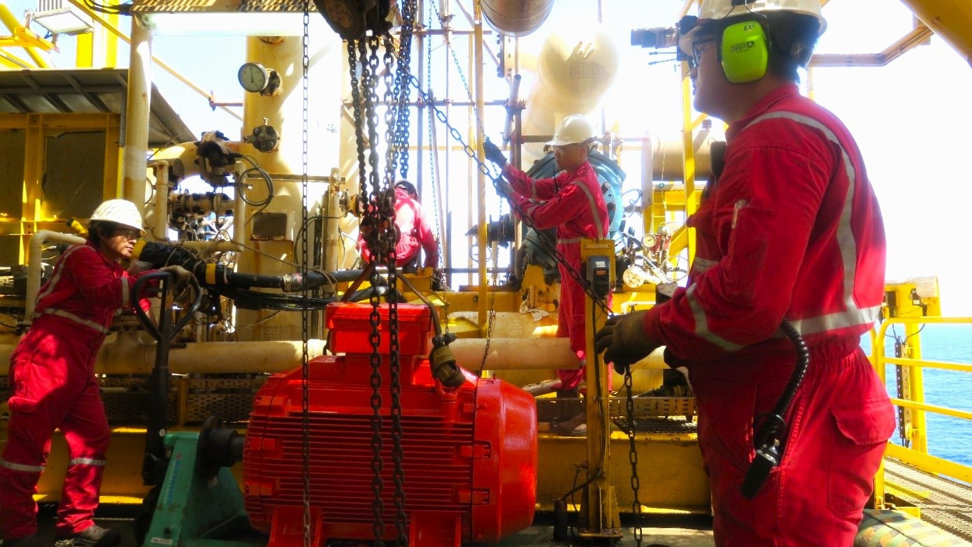 Người lao động PPS thực hiện chiến dịch bảo dưỡng hàng năm (ASD 2024) trên kho nổi FPSO Ruby II.