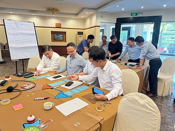 Khóa học diễn ra sôi nổi.