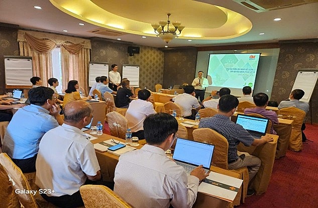   Ông Bùi Anh Nam - Trưởng Phòng Tổ chức nhân sự Vietsovpetro phát biểu khai giảng Lớp 1 ngày 24/2/2025.			