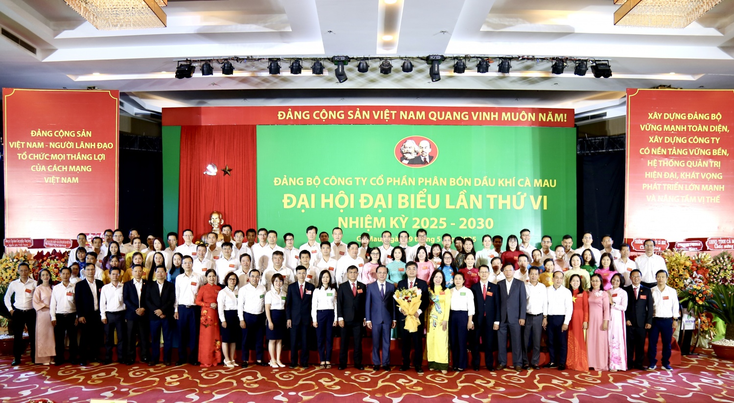 Đại hội đại biểu Đảng bộ PVCFC lần thứ VI, nhiệm kỳ 2025-2030 diễn ra thành công tốt đẹp.