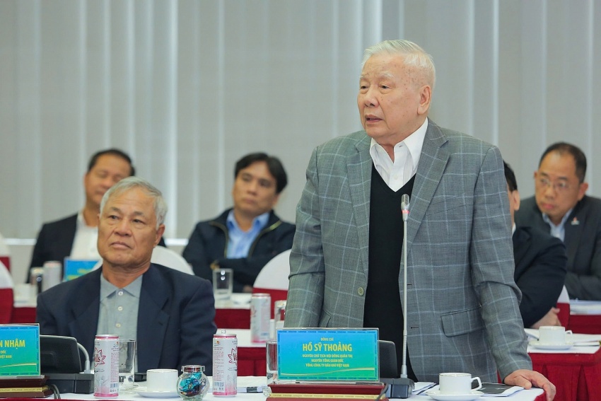 GS.TSKH Hồ Sĩ Thoảng cho biết, Petrovietnam cần tiếp tục đầu tư mạnh cho nghiên cứu khoa học, không chỉ dưới góc độ kỹ thuật mà cả về tổ chức, cơ chế và con người.