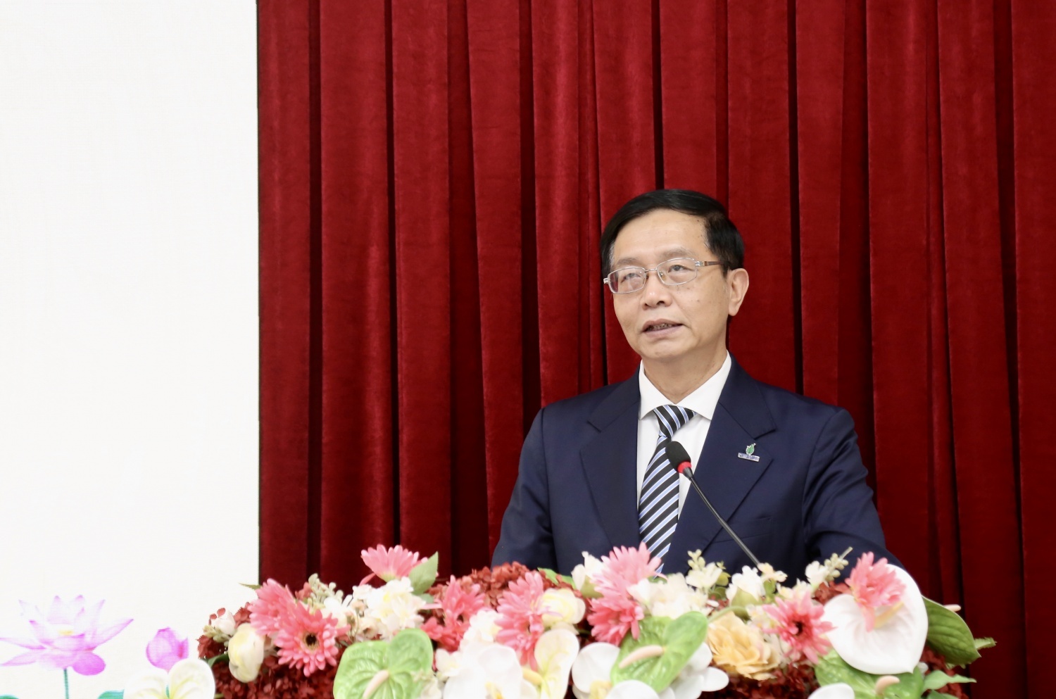 Đồng chí Trần Quang Dũng mong muốn mỗi đảng viên PVPMB tiếp tục phát huy vai trò hạt nhân, đóng góp vào sự phát triển bền vững của đơn vị và ngành năng lượng quốc gia.