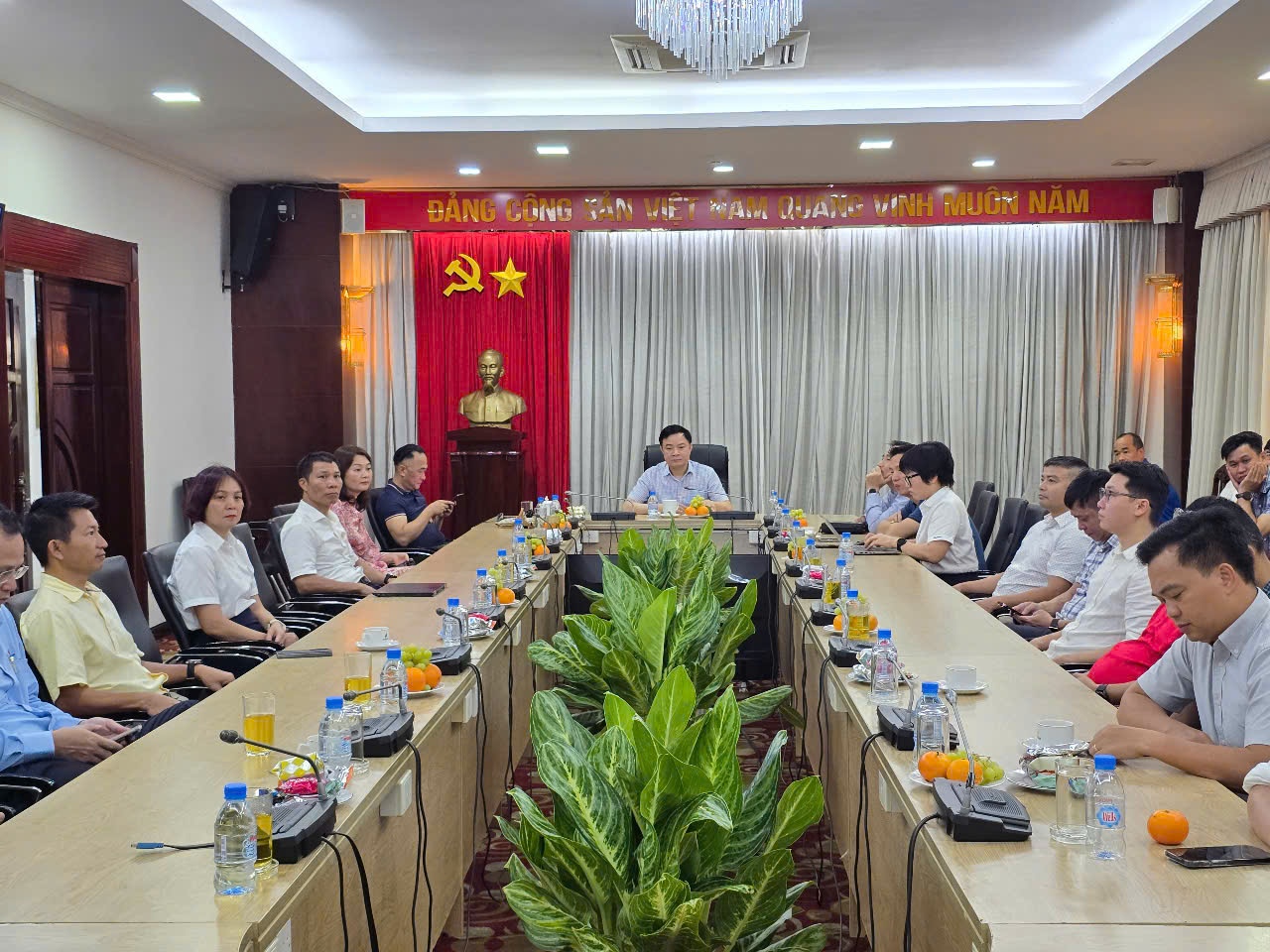 Đồng chí Lê Ngọc Sơn, Phó Bí thư Đảng ủy, Tổng Giám đốc Petrovietnam tham dự tại điểm cầu TP.HCM