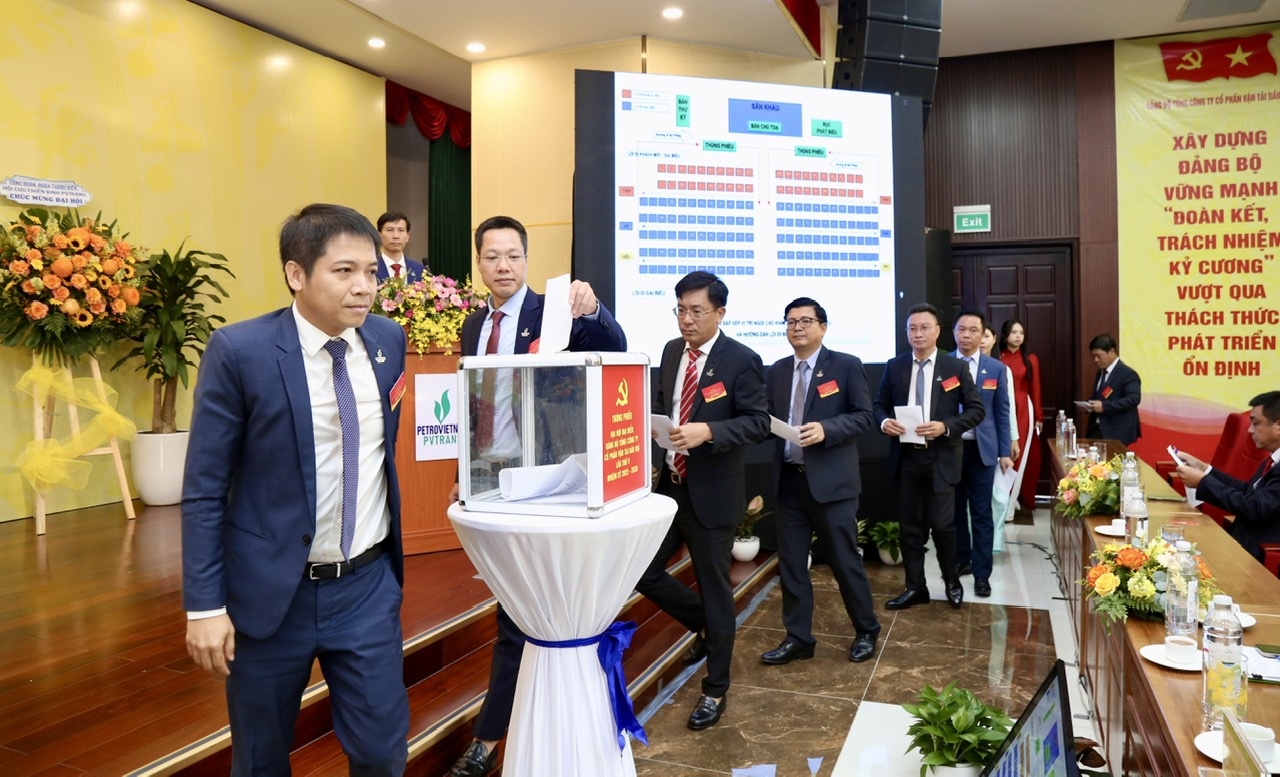 Với tinh thần dân chủ, trách nhiệm, Đại hội đã bầu ra Ban Chấp hành Đảng bộ PVTrans nhiệm kỳ 2025-2030