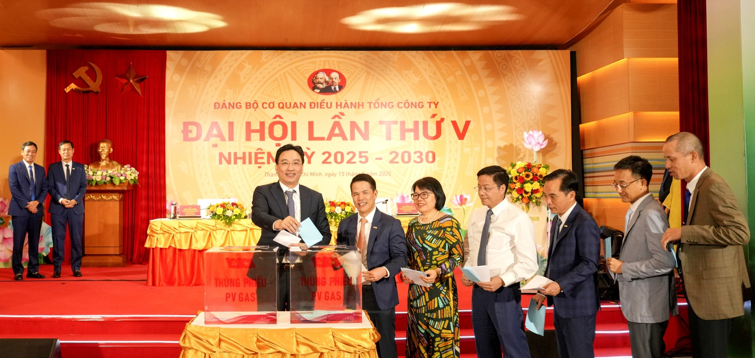 Tinh thần “Một đội ngũ, một mục tiêu” của Lãnh đạo cấp cao PV GAS