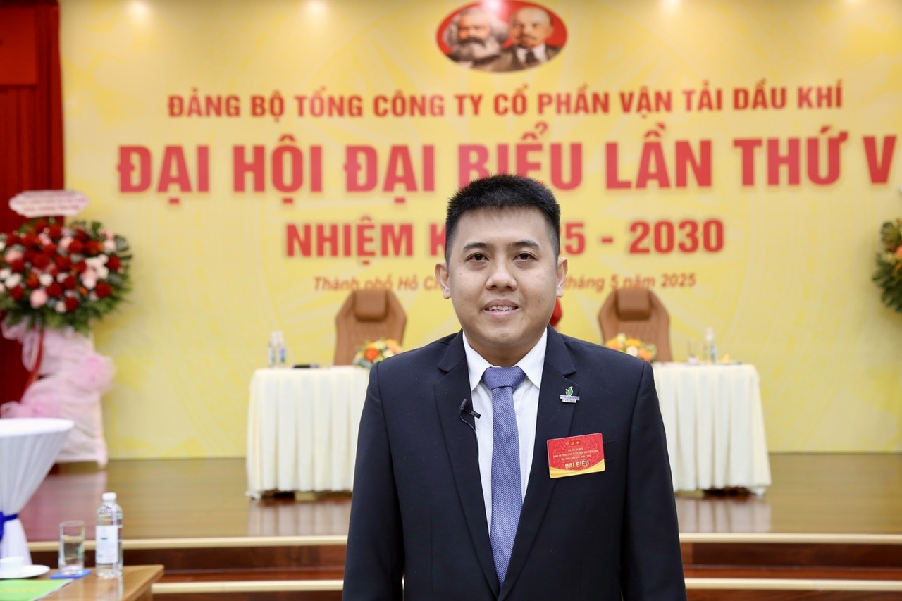 Đồng chí Thân Huy Thanh - Bí thư Đoàn Thanh niên, Tổng công ty PVTrans Đồng chí Thân Huy Thanh - Bí thư Đoàn Thanh niên, Tổng công ty PVTrans