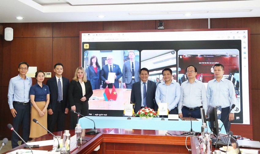 Trường Đại học Dầu khí Việt Nam và Trường Đại học Kỹ thuật Quốc gia Sukhoi ký thỏa thuận hợp tác.