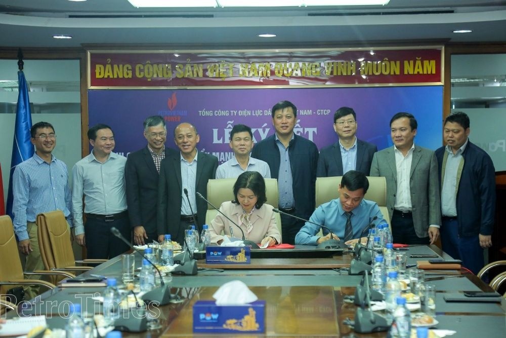 Lễ ký Nghị quyết liên tịch đẩy mạnh phong trào sáng kiến PV Power giai đoạn 2023-2028