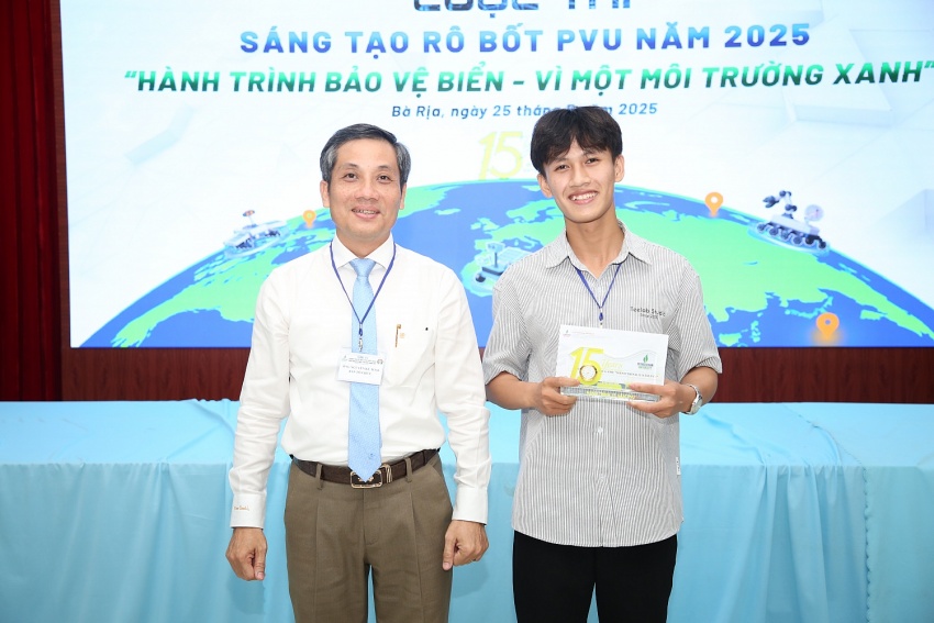 Rô bốt PVU 2025: Hành trình bảo vệ biển – Vì một môi trường xanh