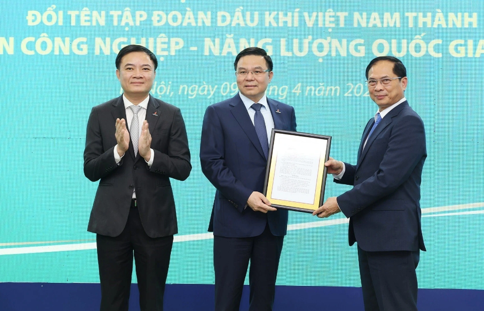 Petrovietnam lựa chọn năng lượng là trụ cột cốt lõi trong giai đoạn phát triển mới