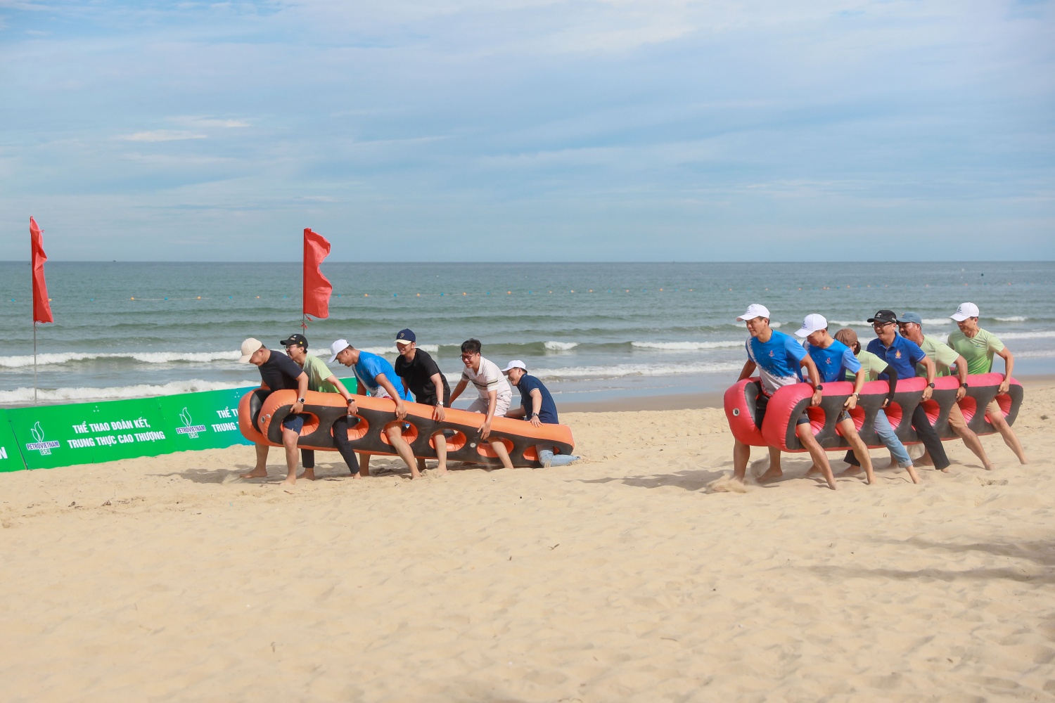 Đông đảo CBCNV tham gia các hoạt động team building do Công đoàn BSR tổ chức