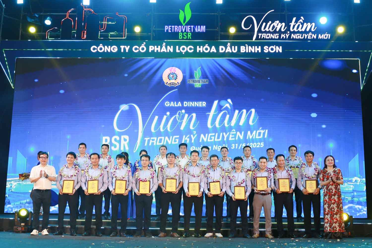 Ban lãnh đạo BSR biểu dương, tôn vinh người lao động tiêu biểu của Công ty.