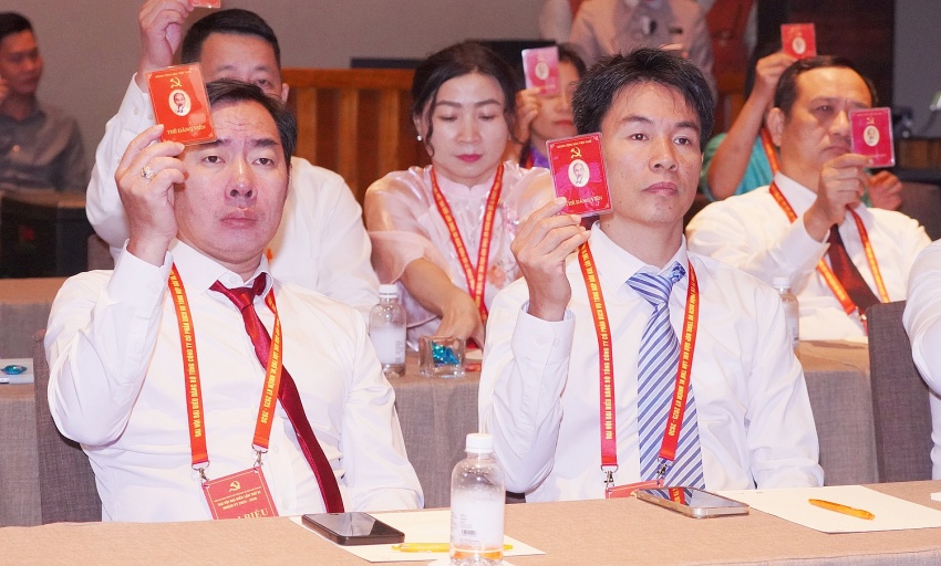 Toàn thể đại biểu đã nêu cao tinh thần trách nhiệm, đoàn kết, dân chủ, thể hiện sự đồng thuận với các nội dung được trình tại Đại hội.