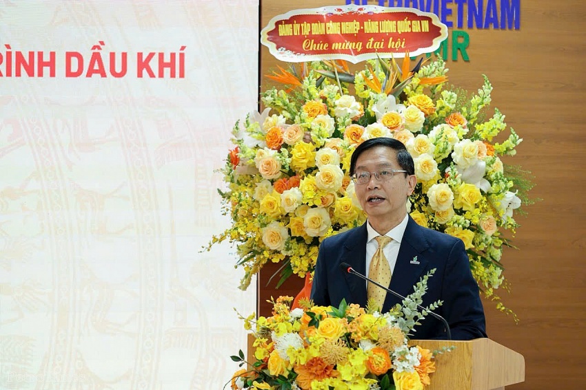 Đồng chí Trần Quang Dũng - Phó Bí thư thường trực Đảng ủy Petrovietnam đánh giá cao và tâm đắc với bốn bài học kinh nghiệm mà Đảng ủy PVMR đã rút ra. Đây là những bài học sâu sắc, bám sát thực tiễn, có giá trị định hướng cho nhiệm kỳ mới.