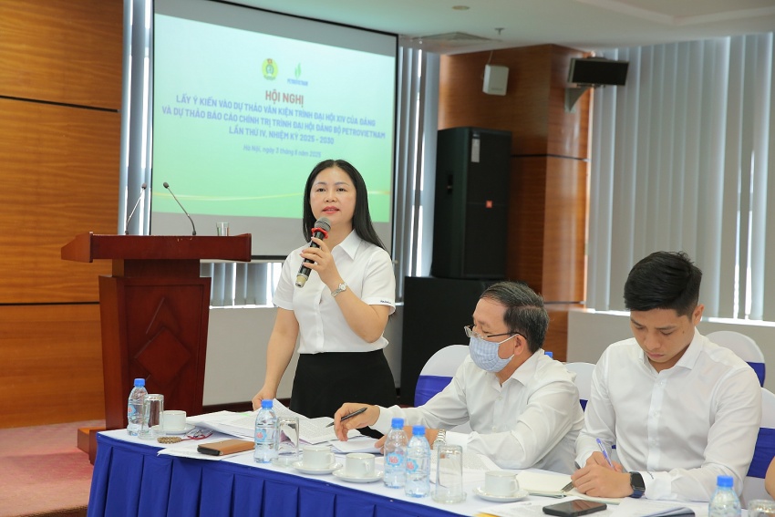 Đồng chí Lương Thị Hồng Nhung, Ủy viên Ban Thường vụ, Trưởng Ban Nghiệp vụ CĐ DKVN